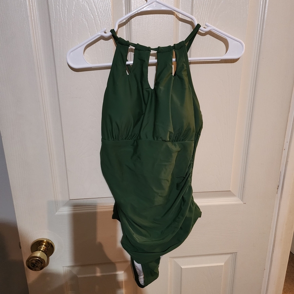 Cupshe Forest Green Halter One-Piece Swimsuit - Picture 3 of 5